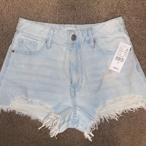 Brand new light wash Pacsun shorts